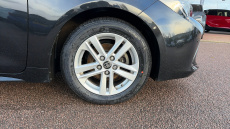 Toyota Corolla 1.8 VVT-i Hybrid Icon Tech 5dr CVT Hybrid Hatchback